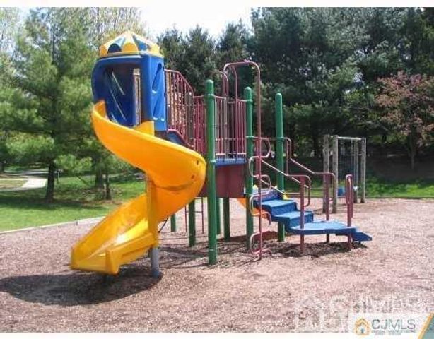 11 Bristol Drive, North Brunswick, NJ 08902