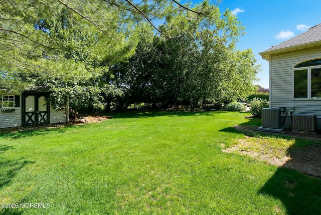 98 Summit Drive, Freehold, NJ 07728