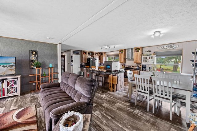 1509 County Road 3170, Quitman, TX 75783