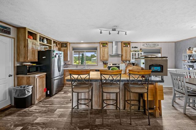 1509 County Road 3170, Quitman, TX 75783