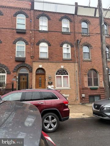 1232 WOLF ST, Philadelphia, PA 19148