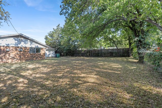 2409 Mccormick Street, Denton, TX 76205