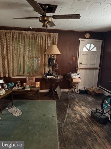 35 CAMBRIA AVE, Pleasantville, NJ 08232