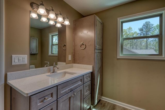 1347 John Smith Road E, Blairsville, GA 30512