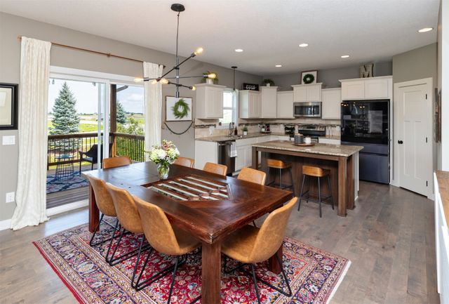 2102 NE 17th Street, Ankeny, IA 50021