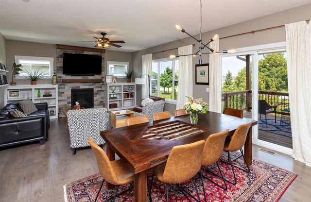 2102 NE 17th Street, Ankeny, IA 50021