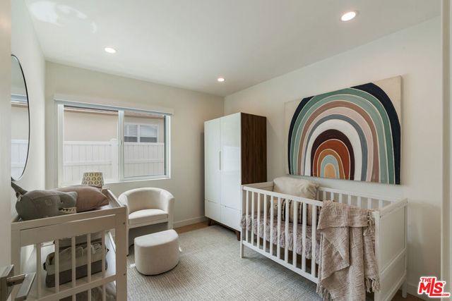 3815 S Cochran Avenue, Los Angeles, CA 90008