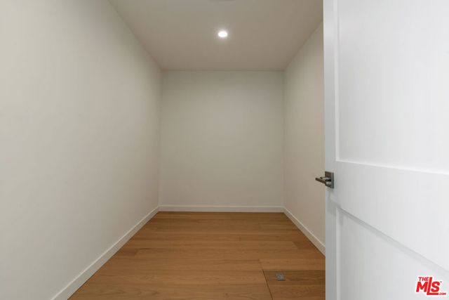 3815 S Cochran Avenue, Los Angeles, CA 90008