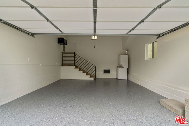 3815 S Cochran Avenue, Los Angeles, CA 90008