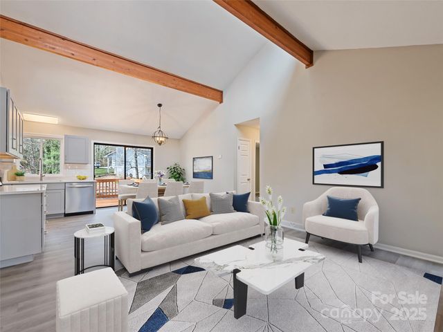 10 New Bern Drive, Fletcher, NC 28732