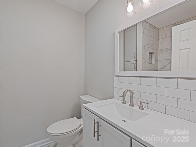 10 New Bern Drive, Fletcher, NC 28732