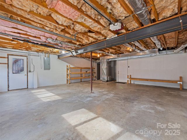 10 New Bern Drive, Fletcher, NC 28732