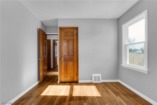 14028 Rockside Road, Maple Heights, OH 44137