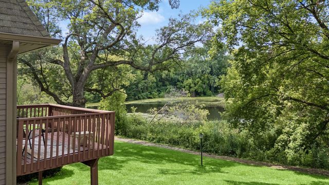 5486 W Bavarian Pass, Fridley, MN 55432