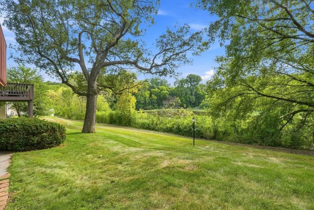 5486 W Bavarian Pass, Fridley, MN 55432