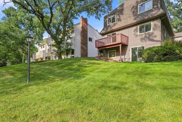 5486 W Bavarian Pass, Fridley, MN 55432
