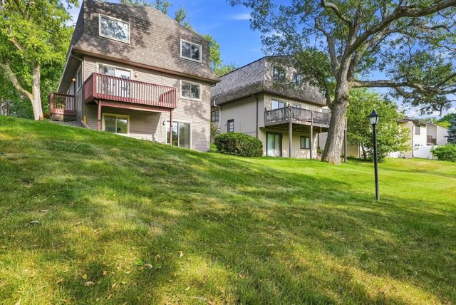 5486 W Bavarian Pass, Fridley, MN 55432