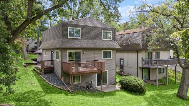 5486 W Bavarian Pass, Fridley, MN 55432