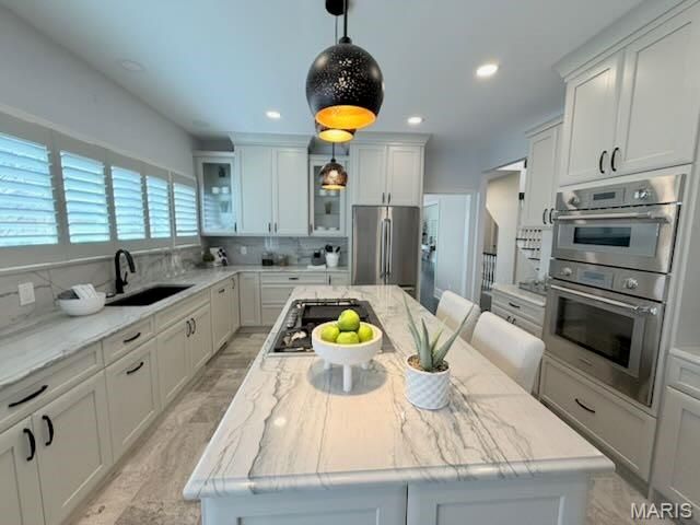 14621 Timberlake Manor Court, Chesterfield, MO 63017