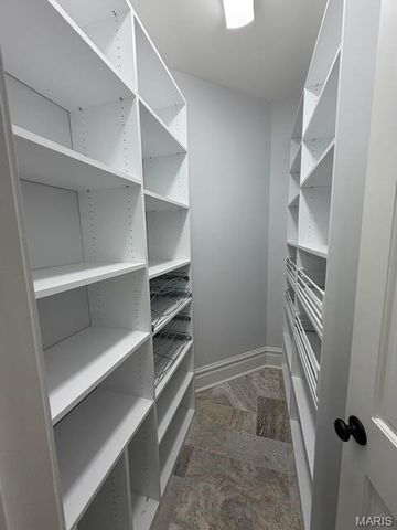 14621 Timberlake Manor Court, Chesterfield, MO 63017