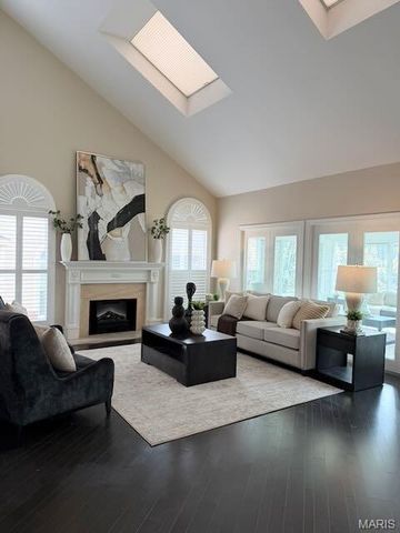 14621 Timberlake Manor Court, Chesterfield, MO 63017