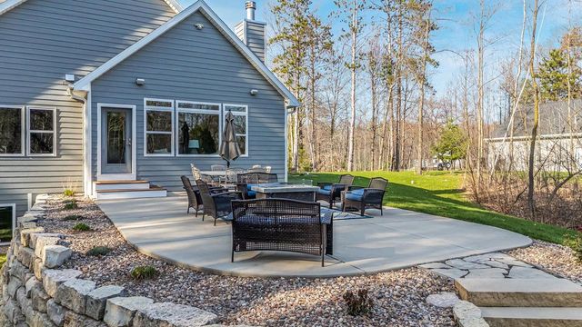 6673 AUTUMN BLAZE TRAIL, Sobieski, WI 54171