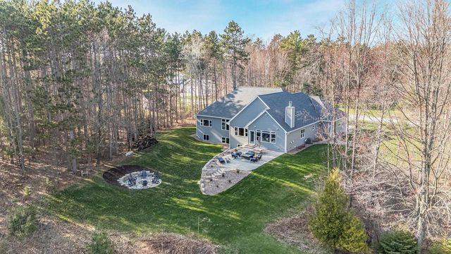 6673 AUTUMN BLAZE TRAIL, Sobieski, WI 54171