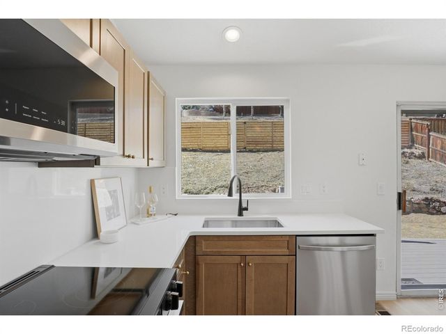 10329 Oak Street, Broomfield, CO 80021