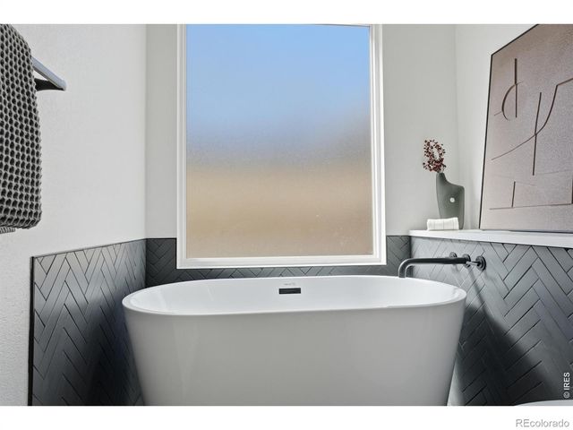 10329 Oak Street, Broomfield, CO 80021