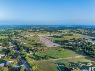 6923 Ellehue Lane, Bryan, TX 77808