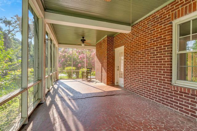 300 Rivermont Drive, Spartanburg, SC 29302