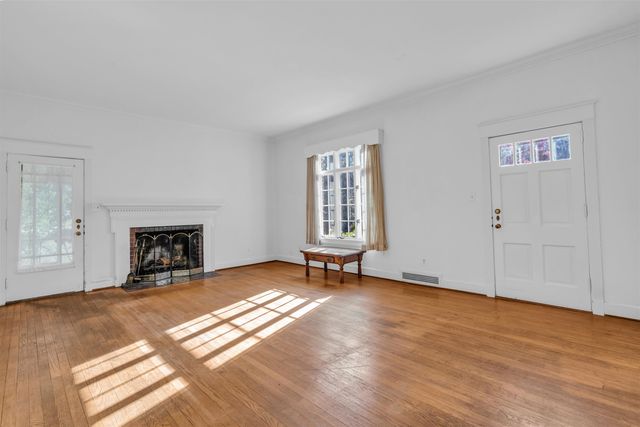 300 Rivermont Drive, Spartanburg, SC 29302