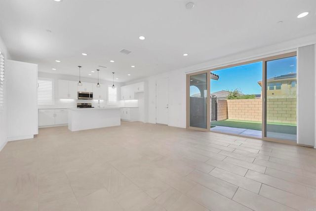 35923 Hinskey Street, Palm Desert, CA 92211