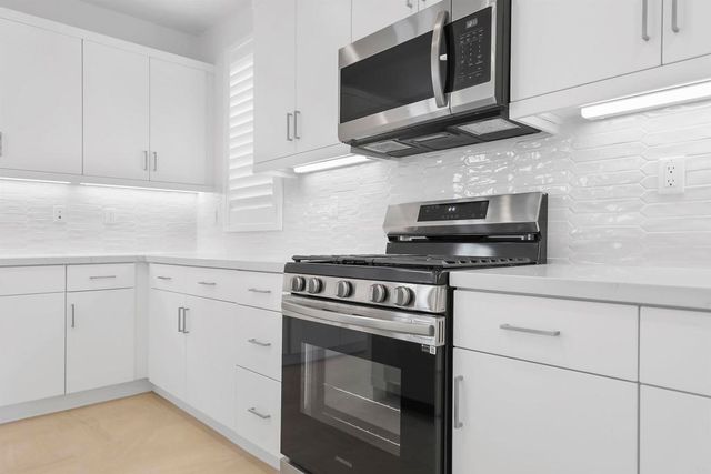 35923 Hinskey Street, Palm Desert, CA 92211