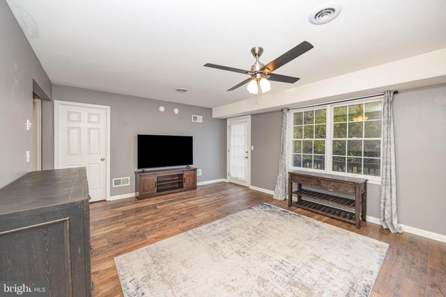 912 WOODRIDGE DR, Middletown, PA 17057