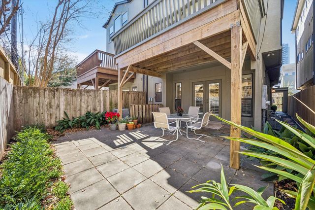 2643 Westgate, Houston, TX 77098