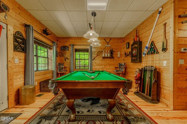 3517 Sand Ridge Way, Pigeon Forge, TN 37863
