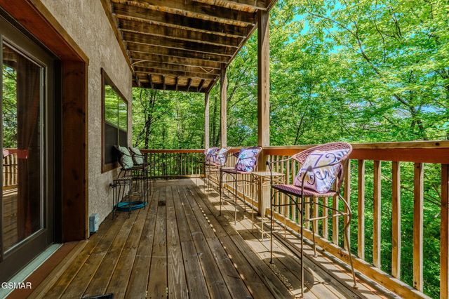 3517 Sand Ridge Way, Pigeon Forge, TN 37863