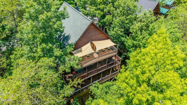 3517 Sand Ridge Way, Pigeon Forge, TN 37863