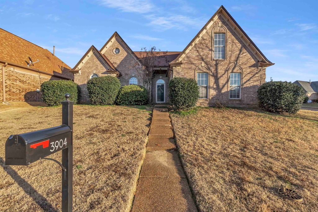 3904 AUGUST MOON CV, Unincorporated, TN 38135