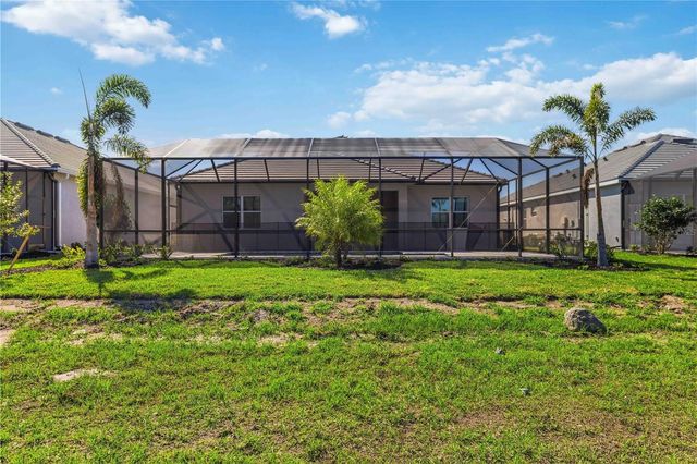 19051 SCALLOP LOOP, Lakewood Ranch, FL 34211