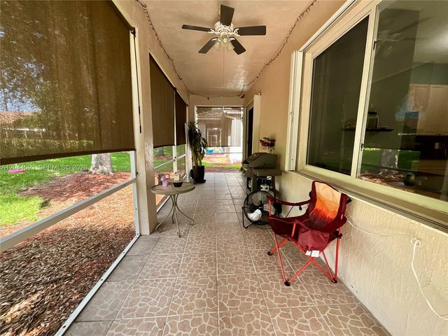 2335 SE 4th Place, Homestead, FL 33033