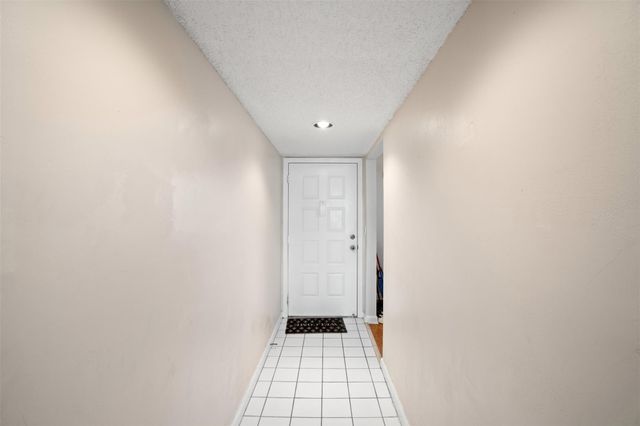 9783 N Belfort Circle 309, Tamarac, FL 33321