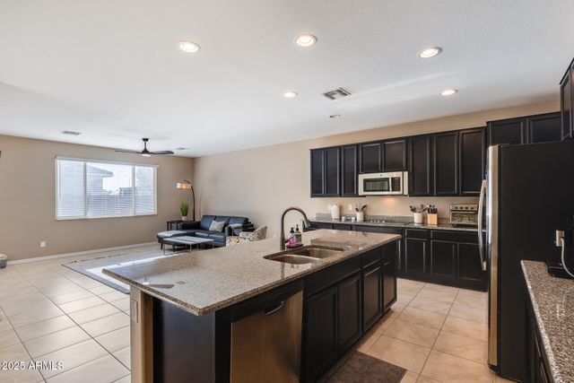 9925 E ORANGE GROVE Street, Florence, AZ 85132