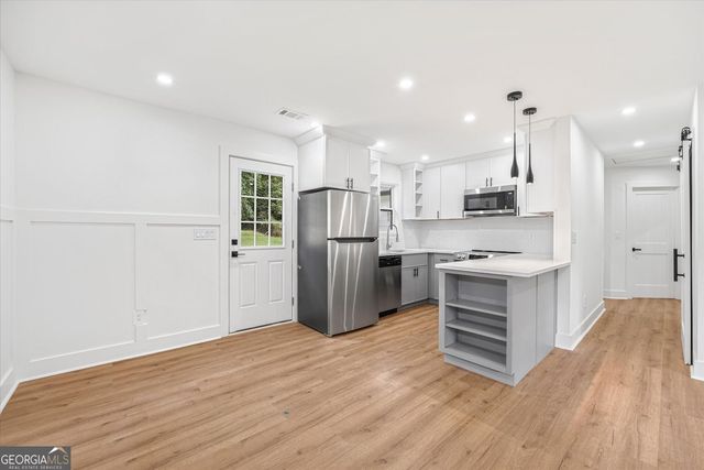 2353 Clarissa Drive NW, Atlanta, GA 30318
