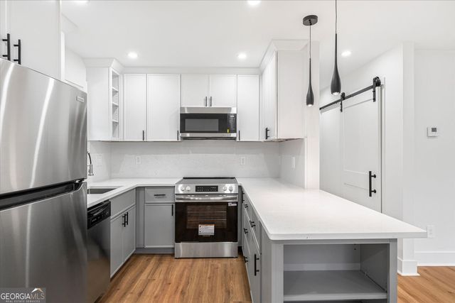 2353 Clarissa Drive NW, Atlanta, GA 30318