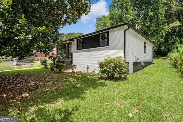 2353 Clarissa Drive NW, Atlanta, GA 30318