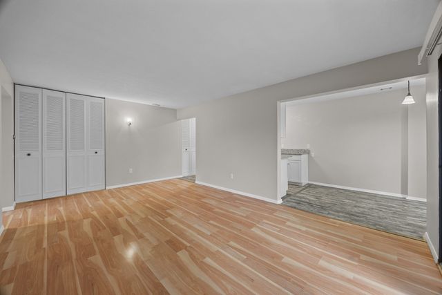 10 Shrewsbury Green Dr I, Shrewsbury, MA 01545