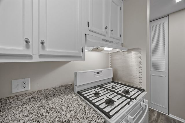 10 Shrewsbury Green Dr I, Shrewsbury, MA 01545