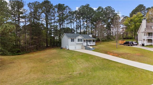 135 Lenox Court, Hiram, GA 30141